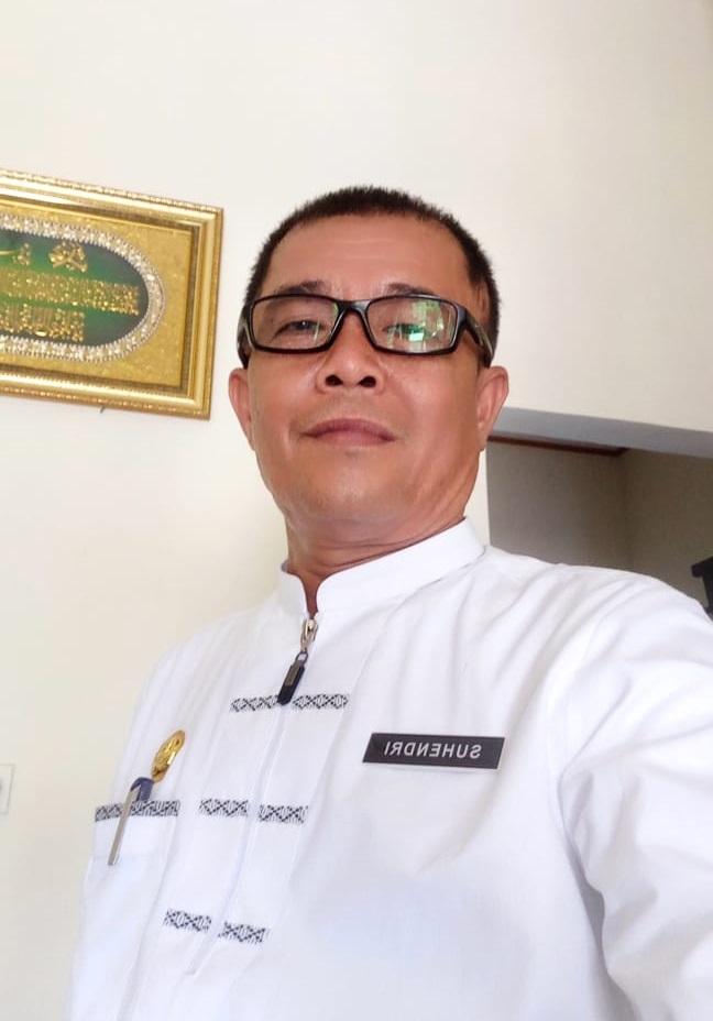 Kepala Dinas Pendidikan dan Kebudayaan Pesisir Selatan, Suhendri